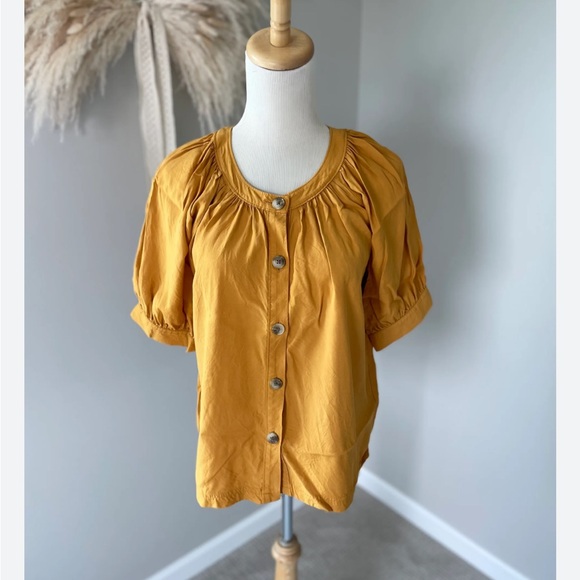 Tresics Tops - Tresics Shirt Size Small Petite